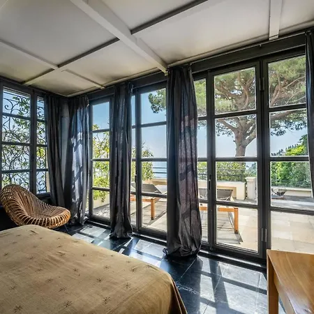 Guest house In - With 5 Bedrooms And A Splendid View Portofino