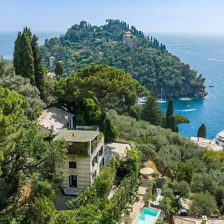 Guest house In - With 5 Bedrooms And A Splendid View Portofino