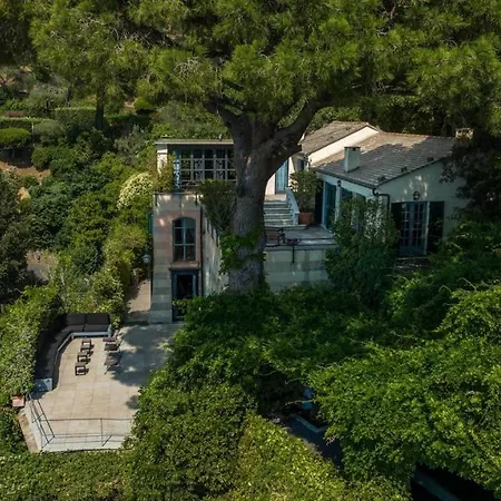 In - With 5 Bedrooms And A Splendid View Gasthof *
